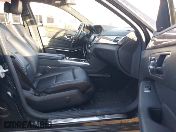 2014 Mercedes-Benz E 350 Sport with VIN WDDHF5KB5EB008478, listed as a IAAI auction lot 42149998 with 103,580 mi miles and . Bid and sale history available at DreamBid. Image 5.