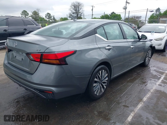 2023 Nissan Altima SV z VIN 1N4BL4DV7PN328287, wystawiony jako IAAI lot #41922893 z przebiegiem 59 289 mil mil oraz . Historia ofert i sprzedaży dostępna na DreamBid. Obrazek 4.