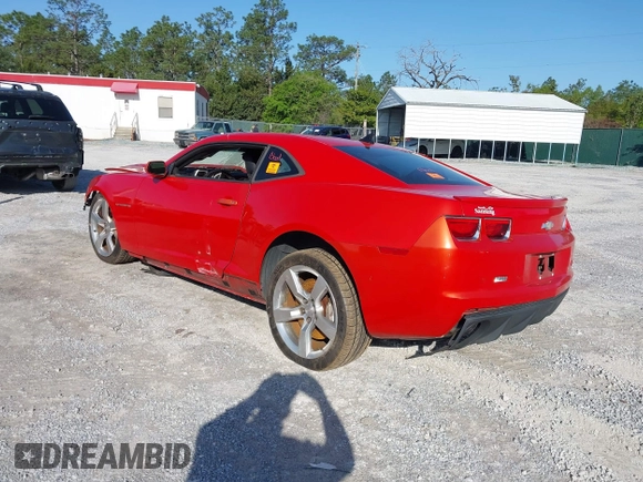 2010 Chevrolet Camaro 2SS z VIN 2G1FK1EJ4A9176836, wystawiony jako IAAI lot #41994863 z przebiegiem 151 249 mil mil oraz . Historia ofert i sprzedaży dostępna na DreamBid. Obrazek 3.