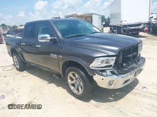 2017 Ram 1500 Laramie с VIN 1C6RR7NT6HS800740, выставлен на аукционе IAAI как лот 42407150 с пробегом 85 323 миль миль и . История ставок и продаж доступна на DreamBid. Изображение 1.