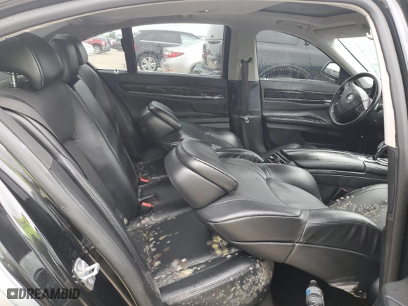 2011 BMW 7 Series 750i with VIN WBAKA8C52BCY36158, listed as a Copart auction lot 74919544 with 0 mi miles and Salvage Title. Bid and sale history available at carsss.com. Image 10.