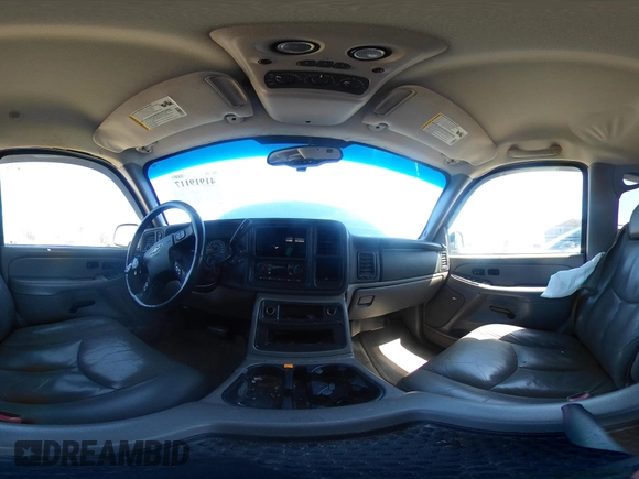 2004 Chevrolet Tahoe LS with VIN 1GNEK13Z74J182853, listed as a IAAI auction lot 41919117 with 141,188 mi miles. Bid and sale history available at carsss.com. Image 18.