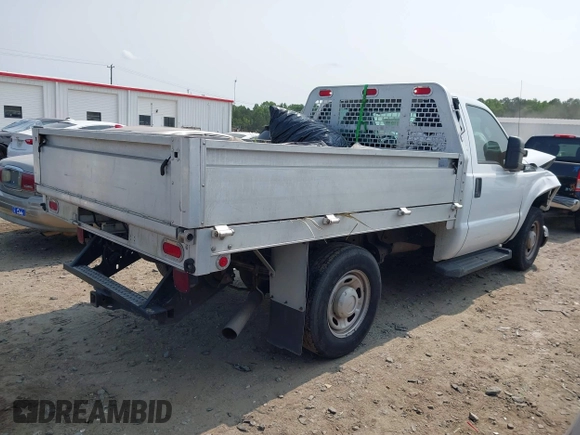 2015 Ford F-250 XL с VIN 1FDBF2A67FEC83574, выставлен на аукционе IAAI как лот 42420200 с пробегом Не указан миль и . История ставок и продаж доступна на DreamBid. Изображение 4.