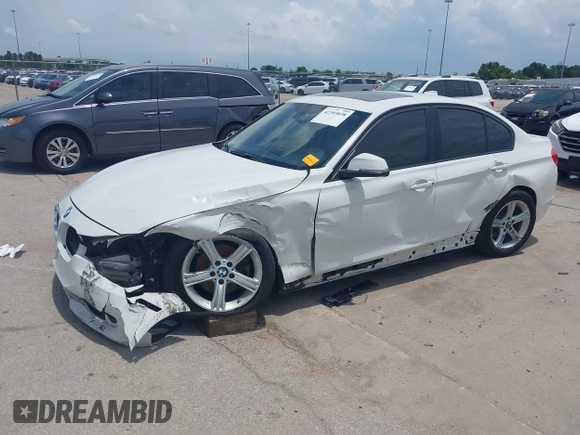 2013 BMW 3 Series 320i with VIN WBA3B1C50DK129576, listed as a IAAI auction lot 42393038 with 160,370 mi miles and . Bid and sale history available at DreamBid. Image 2.