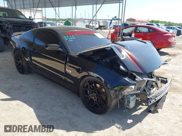 2014 Ford Mustang GT with VIN 1ZVBP8CF6E5309367, listed as a IAAI auction lot 42013913 with 147,786 mi miles and . Bid and sale history available at DreamBid. Image 1.