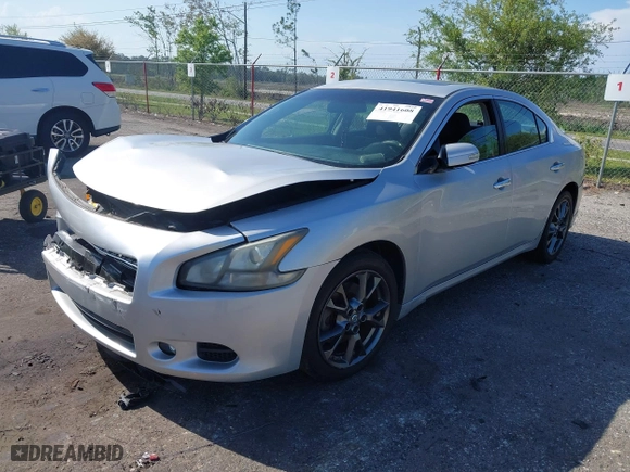 2012 Nissan Maxima 3.5 S with VIN 1N4AA5AP2CC821460, listed as a IAAI auction lot 41941608 with 137,378 mi miles. Bid and sale history available at carsss.com. Image 17.