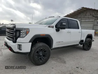 2023 GMC Sierra 2500HD AT4 z VIN 1GT49PEY3PF161707, wystawiony jako Copart lot #51102065 z przebiegiem 31 145 mil mil oraz Szkoda całkowita • Salvage title. Historia ofert i sprzedaży dostępna na DreamBid. Obrazek 1.