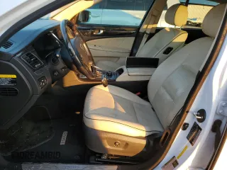 2016 Hyundai Equus Signature z VIN KMHGH4JH1GU106362, wystawiony jako Copart lot #77890444 z przebiegiem 157 745 mil mil oraz Szkody całkowita. Historia ofert i sprzedaży dostępna na DreamBid. Obrazek 7.
