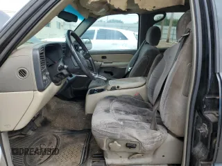 2002 Chevrolet Tahoe LT with VIN 1GNEC13Z52R303777, listed as a Copart auction lot 54942055 with 291,043 mi miles and Salvage title. Bid and sale history available at DreamBid. Image 7.