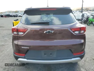 2022 Chevrolet TrailBlazer LT with VIN KL79MPS28NB026406, listed as a Copart auction lot 42193195 with Not Provided miles and Salvage Title. Bid and sale history available at carsss.com. Image 6.