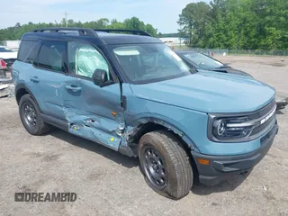 2021 Ford Bronco Sport Badlands z VIN 3FMCR9D91MRA02390, wystawiony jako IAAI lot #42118536 z przebiegiem 35 156 mil mil oraz . Historia ofert i sprzedaży dostępna na DreamBid. Obrazek 1.