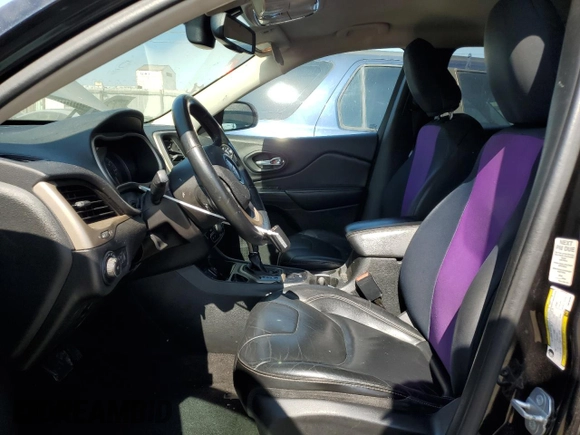 2016 Jeep Cherokee Limited with VIN 1C4PJLDB4GW165307, listed as a Copart auction lot 62675145 with 219,513 mi miles and Clean title. Bid and sale history available at DreamBid. Image 7.