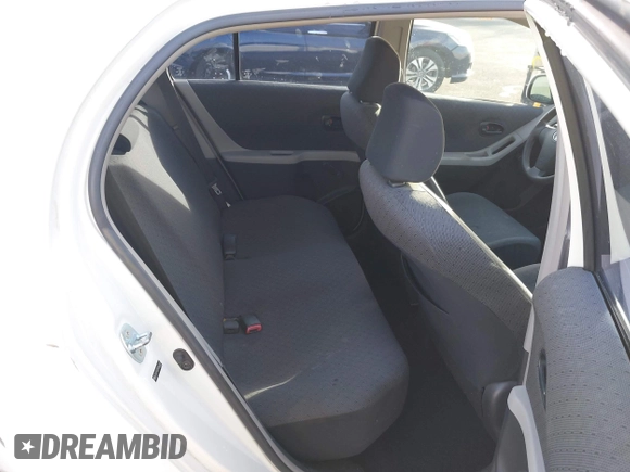 2009 Toyota Yaris with VIN JTDKT903795263620, listed as a IAAI auction lot 41100398 with 66,384 mi miles. Bid and sale history available at carsss.com. Image 8.