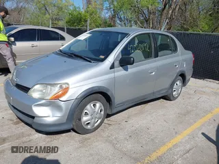2000 Toyota ECHO z VIN JTDBT1239Y0085753, wystawiony jako IAAI lot #42020192 z przebiegiem 198 018 mil mil oraz . Historia ofert i sprzedaży dostępna na DreamBid. Obrazek 2.