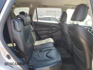 2010 Toyota RAV4 Sport с VIN JTMWF4DV0A5027869, выставлен на аукционе Copart как лот 57826765 с пробегом 196 536 миль миль и Чистый • Clean title. История ставок и продаж доступна на DreamBid. Изображение 10.