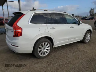 2016 Volvo XC90 T6 Momentum with VIN YV4A22PK8G1045772, listed as a Copart auction lot 45231845 with 73,976 mi miles and Clean Title. Bid and sale history available at carsss.com. Image 3.