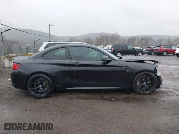2020 BMW M2 Competition z VIN WBS2U7C05L7E24573, wystawiony jako IAAI lot #41688525 z przebiegiem 18 909 mil mil oraz . Historia ofert i sprzedaży dostępna na DreamBid. Obrazek 14.