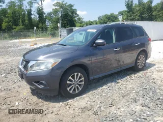 2014 Nissan Pathfinder S with VIN 5N1AR2MM7EC697185, listed as a Copart auction lot 63711745 with 137,153 mi miles and Clean title. Bid and sale history available at DreamBid. Image 1.
