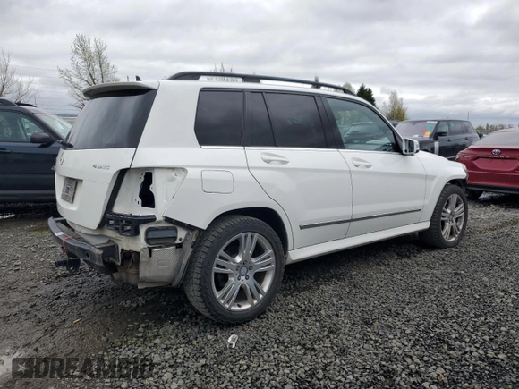 2014 Mercedes-Benz GLK 350 with VIN WDCGG8JB7EG246562, listed as a Copart auction lot 48889595 with 111,520 mi miles and Salvage Title. Bid and sale history available at DreamBid. Image 3.