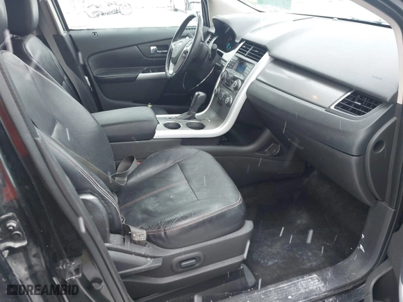 2012 Ford Edge SEL with VIN 2FMDK3JC1CBA80784, listed as a IAAI auction lot 41289886 with 211,268 mi miles. Bid and sale history available at carsss.com. Image 5.