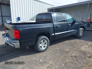 2006 Dodge Dakota SLT with VIN 1D7HE48NX6S596684, listed as a IAAI auction lot 41992956 with 255,526 mi miles and . Bid and sale history available at carsss.com. Image 4.
