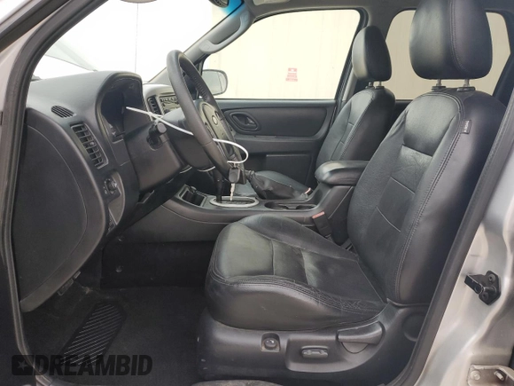 2006 Ford Escape Limited with VIN 1FMCU94196KA99953, listed as a Copart auction lot 88786175 with 154,129 mi miles and Salvage title. Bid and sale history available at DreamBid. Image 7.