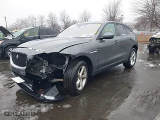 2018 Jaguar F-PACE 30t Premium with VIN SADCJ2GX0JA237967, listed as a IAAI auction lot 41512495 with 82,082 mi miles. Bid and sale history available at carsss.com. Image 17.