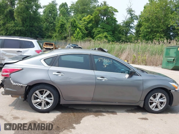 2015 Nissan Altima S z VIN 1N4AL3AP7FC217910, wystawiony jako IAAI lot #42394703 z przebiegiem 100 411 mil mil oraz . Historia ofert i sprzedaży dostępna na DreamBid. Obrazek 13.
