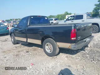 2000 Ford F-150 XL z VIN 1FTZF1723YNA11897, wystawiony jako IAAI lot #42806638 z przebiegiem Nie podano mil oraz . Historia ofert i sprzedaży dostępna na DreamBid. Obrazek 3.