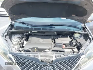 2015 Toyota Sienna SE with VIN 5TDXK3DC2FS552698, listed as a IAAI auction lot 42253119 with 110,710 mi miles and . Bid and sale history available at DreamBid. Image 10.