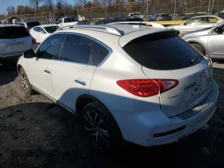 2017 Infiniti QX50 z VIN JN1BJ0RR2HM413424, wystawiony jako Copart lot #82097804 z przebiegiem Nie podano mil oraz Szkoda całkowita • Salvage title. Historia ofert i sprzedaży dostępna na DreamBid. Obrazek 2.