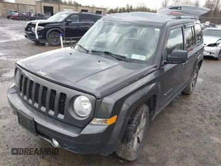 2017 Jeep Patriot High Altitude with VIN 1C4NJRFB8HD109679, listed as a IAAI auction lot 41953709 with 110,891 mi miles. Bid and sale history available at carsss.com. Image 18.