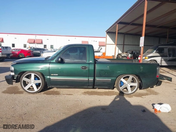 2002 Chevrolet Silverado 1500 with VIN 1GCEC14W12Z159349, listed as a IAAI auction lot 41765256 with 132,934 mi miles. Bid and sale history available at carsss.com. Image 14.