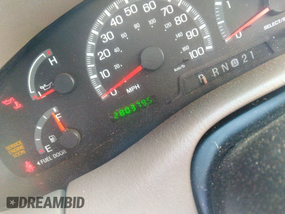 2000 Ford F-150 XL with VIN 1FTRX17L6YNA35925, listed as a IAAI auction lot 42693368 with 280,379 mi miles and . Bid and sale history available at DreamBid. Image 7.