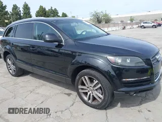 2009 Audi Q7 with VIN WA1AY74L89D006798, listed as a IAAI auction lot 41944673 with 150,212 mi miles. Bid and sale history available at carsss.com. Image 1.