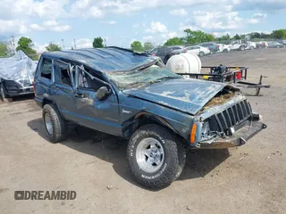 1997 Jeep Cherokee Sport with VIN 1J4FJ68S8VL557562, listed as a IAAI auction lot 42157736 with Not provided miles and . Bid and sale history available at DreamBid. Image 6.