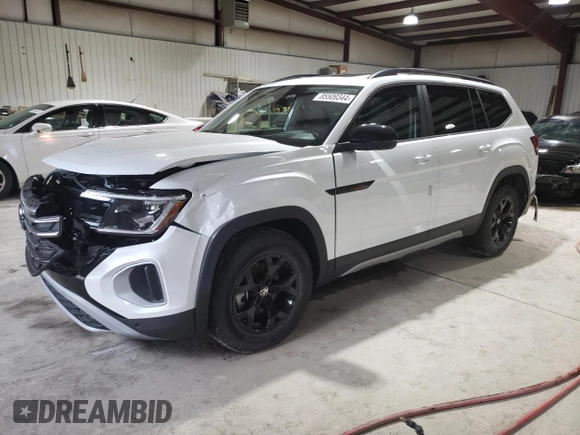 2024 Volkswagen Atlas Peak Edition SEL with VIN 1V2GR2CA7RC564002, listed as a Copart auction lot 85509344 with 111 mi miles and Salvage title. Bid and sale history available at DreamBid. Image 1.