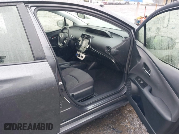 2016 Toyota Prius Two z VIN JTDKBRFU7G3000989, wystawiony jako IAAI lot #42345088 z przebiegiem 117 427 mil mil oraz . Historia ofert i sprzedaży dostępna na DreamBid. Obrazek 5.