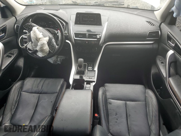 2018 Mitsubishi Eclipse Cross SE with VIN JA4AT5AA3JZ045103, listed as a Copart auction lot 61538335 with 154,469 mi miles and Salvage title. Bid and sale history available at DreamBid. Image 8.