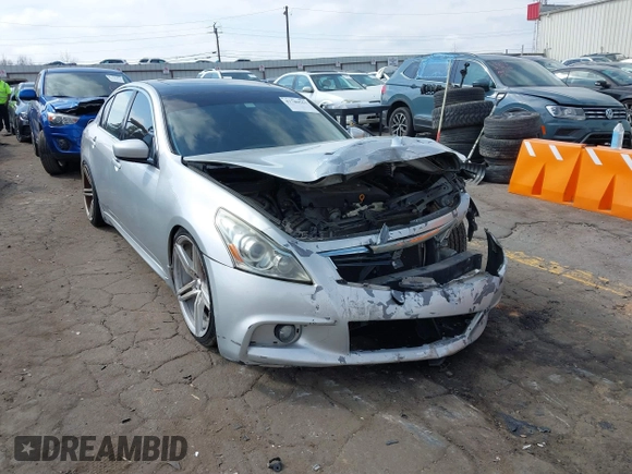 2008 Infiniti G35 Journey with VIN JNKBV61E58M224262, listed as a IAAI auction lot 41780563 with 137,570 mi miles. Bid and sale history available at carsss.com. Image 1.