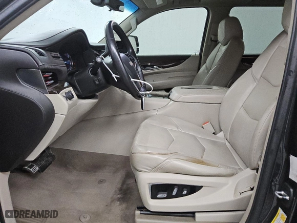 2018 Cadillac Escalade Luxury with VIN 1GYS3BKJ6JR225287, listed as a Copart auction lot 88004955 with 123,734 mi miles and Clean Title. Bid and sale history available at carsss.com. Image 7.