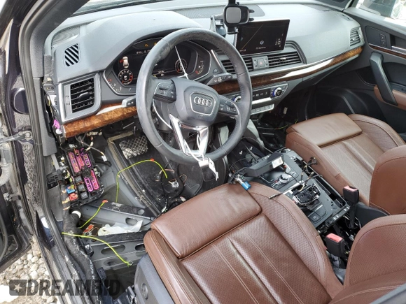 2018 Audi Q5 Premium Plus with VIN WA1BNAFY1J2015796, listed as a Copart auction lot 71824012 with 47,800 mi miles. Bid and sale history available at carsss.com. Image 8.