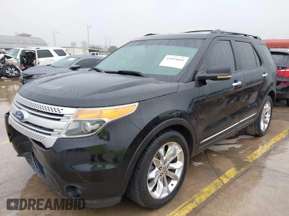 2011 Ford Explorer XLT with VIN 1FMHK7D81BGA50577, listed as a IAAI auction lot 41894045 with 139,674 mi miles and . Bid and sale history available at carsss.com. Image 18.