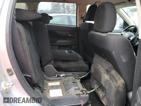 2017 Mitsubishi Outlander ES с VIN JA4AZ2A35HZ017764, выставлен на аукционе Copart как лот 52359635 с пробегом 196 669 миль миль и Списание • Salvage title. История ставок и продаж доступна на DreamBid. Изображение 11.