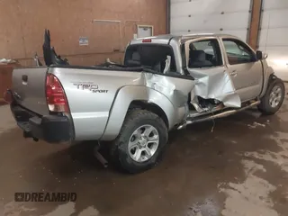2007 Toyota Tacoma z VIN 5TEMU52N37Z457343, wystawiony jako IAAI lot #41109212 z przebiegiem 149 816 mil mil oraz . Historia ofert i sprzedaży dostępna na DreamBid. Obrazek 4.