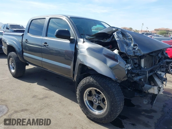 2014 Toyota Tacoma with VIN 3TMLU4EN0EM145573, listed as a IAAI auction lot 41621189 with 178,281 mi miles. Bid and sale history available at carsss.com. Image 1.