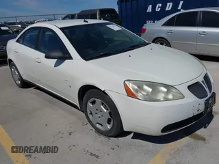 2008 Pontiac G6 1SV Value Leader with VIN 1G2ZF57B084285978, listed as a IAAI auction lot 41726455 with 199,910 mi miles. Bid and sale history available at carsss.com. Image 1.