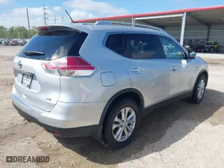 2015 Nissan Rogue SV with VIN KNMAT2MT0FP575579, listed as a IAAI auction lot 41857012 with 52,729 mi miles. Bid and sale history available at carsss.com. Image 4.