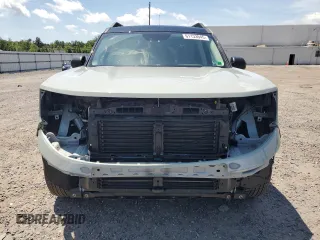 2023 Ford Bronco Sport Big Bend with VIN 3FMCR9B64PRD57146, listed as a Copart auction lot 61133945 with 26,074 mi miles and Salvage title. Bid and sale history available at DreamBid. Image 5.