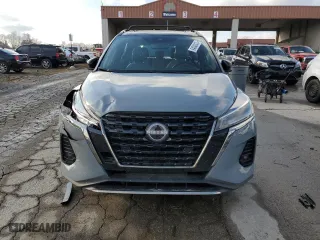 2022 Nissan Kicks SR with VIN 3N1CP5DV3NL519715, listed as a Copart auction lot 84042474 with 43,251 mi miles and Non Repairable. Bid and sale history available at carsss.com. Image 5.